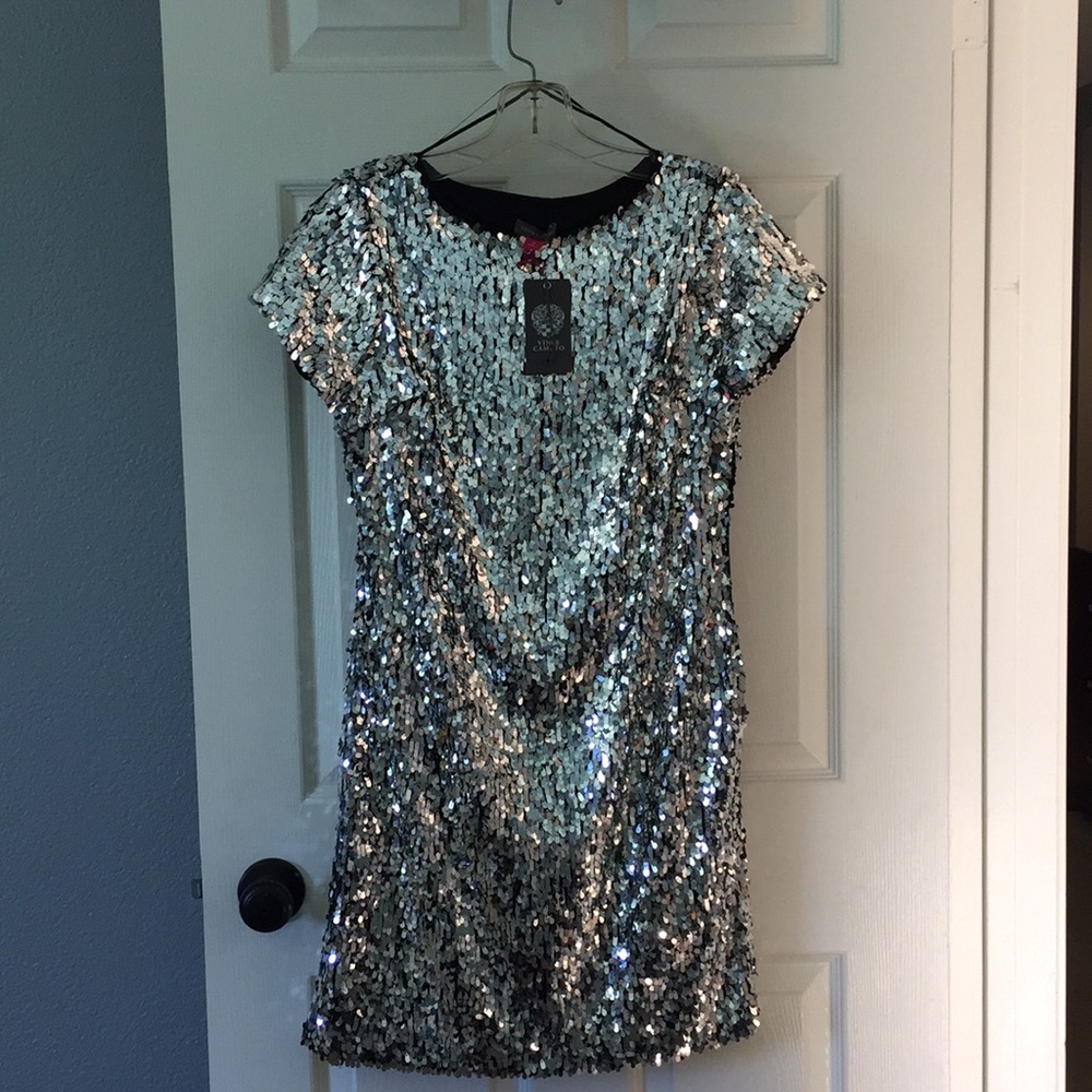 NWT Vince Camuto Sequin Sheath Dress Size 2